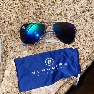 Blenders Aviators
